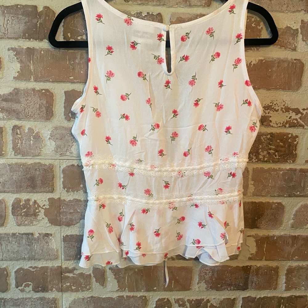 Coquette White with Pink Floral Top, Size L - Picture 11 of 17